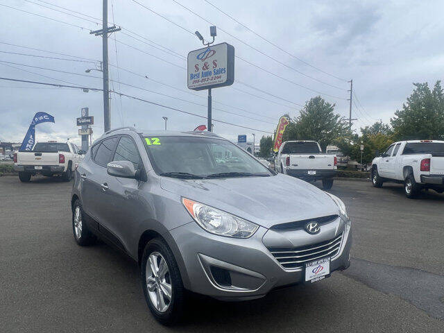 2012 Hyundai Tucson for sale at S&S Best Auto Sales LLC in Auburn WA