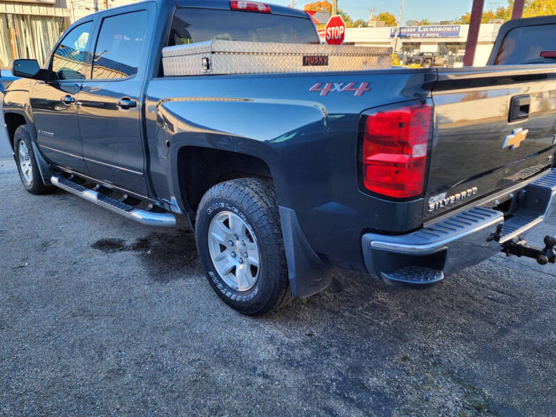 2018 Chevrolet Silverado 1500 LT photo 7