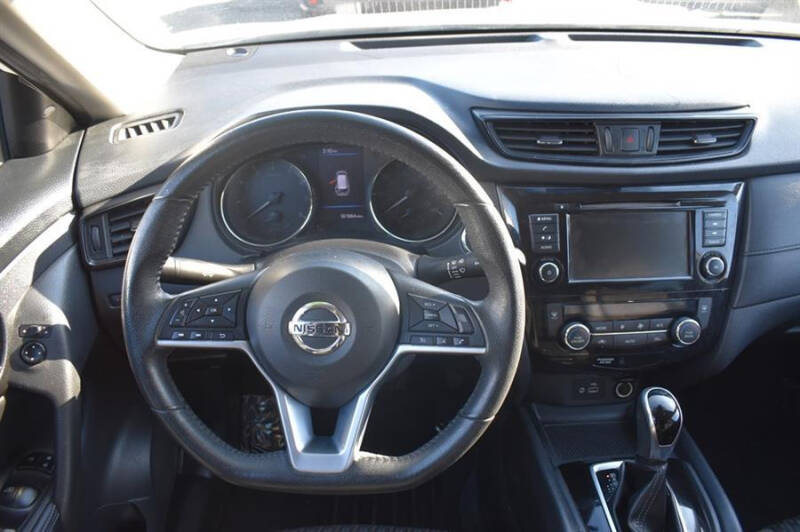 2019 Nissan Rogue S