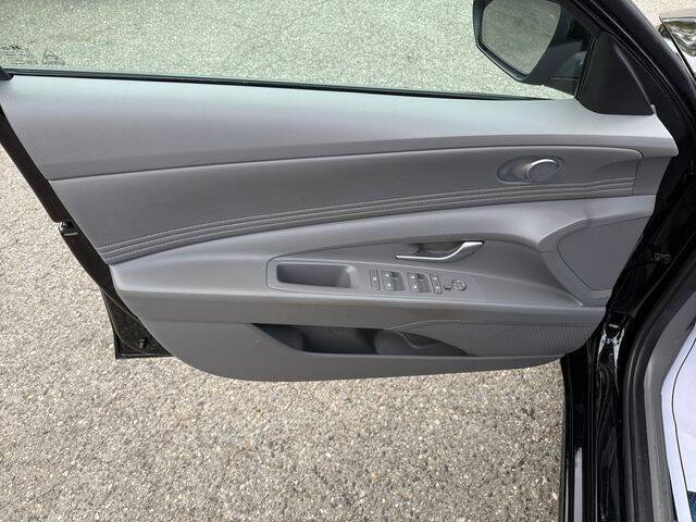 2023 Hyundai Elantra