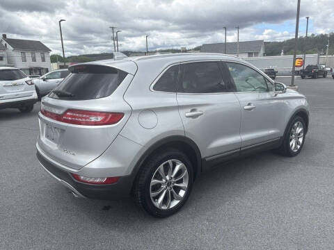 2017 Lincoln MKC Select