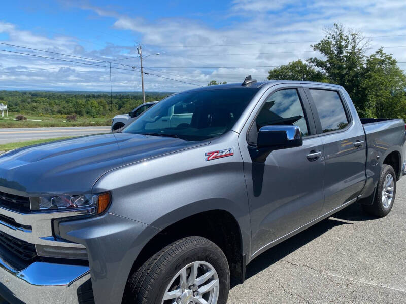 2019 Chevrolet Silverado 1500 LT photo 4