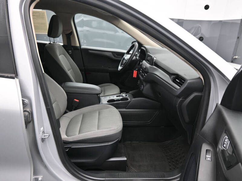 2020 Ford Escape S