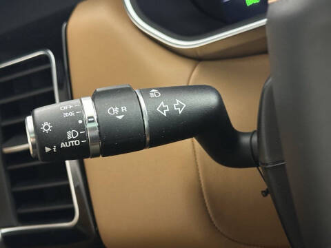 2020 Land Rover Range Rover Sport SVR