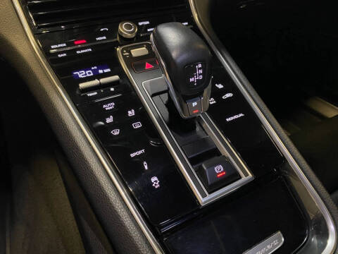2018 Porsche Panamera