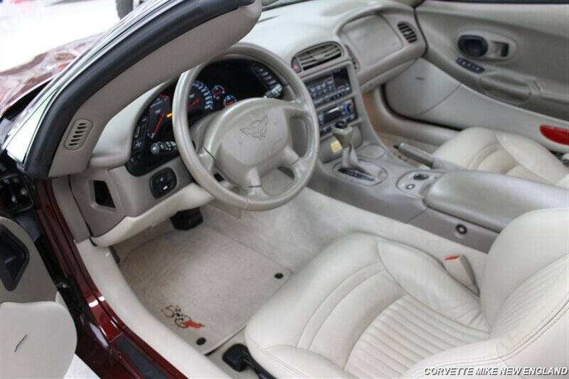 2003 Chevrolet Corvette 19