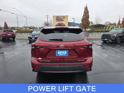 2021 Toyota Highlander XLE