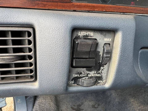 1992 Oldsmobile Custom Cruiser