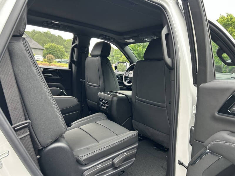 2025 GMC Yukon Denali