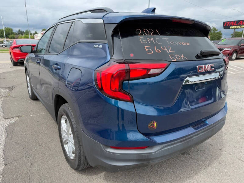 2021 GMC Terrain SLE