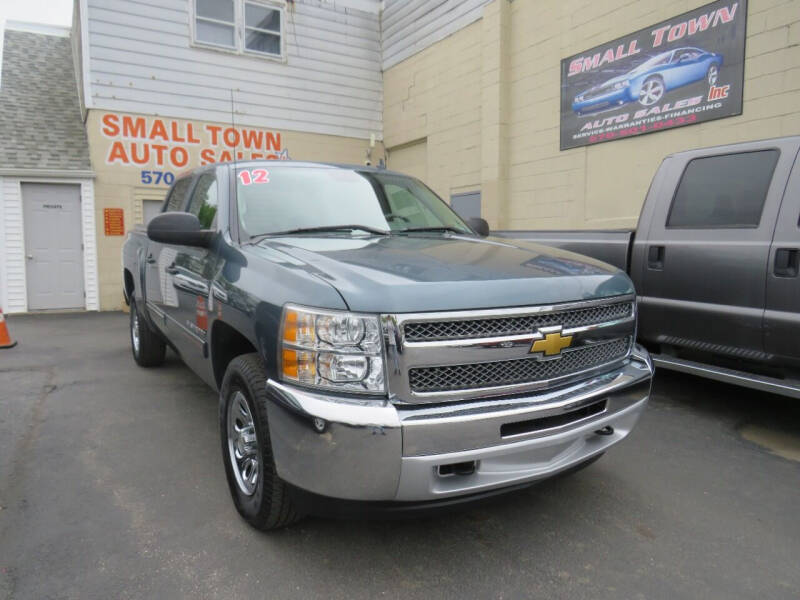 2012 Chevrolet Silverado 1500 for sale at Small Town Auto Sales in Hazleton PA