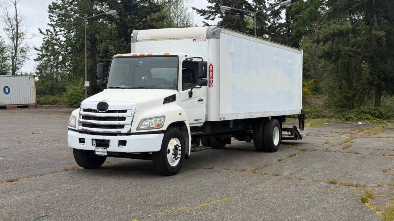 2012 Hino 338