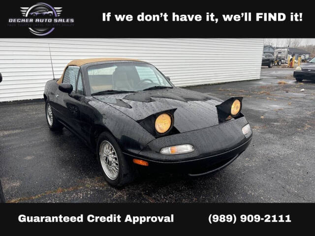 1992 Mazda MX-5 Miata for sale at DECKER AUTO SALES in Bay City, MI