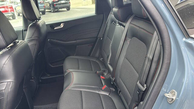 2026 Ford Escape Hybrid ST-Line Select