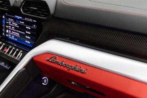 2020 Lamborghini Urus