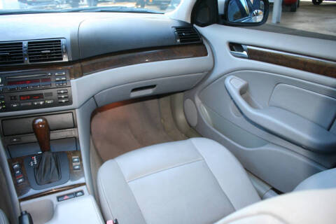 2003 BMW 3 Series 325i