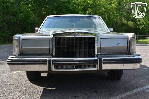 1981 Lincoln Mark VI