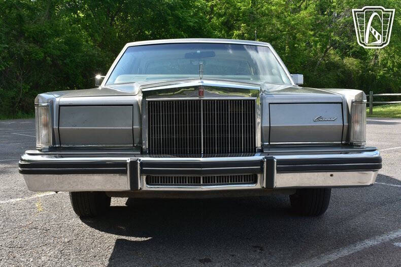 1981 Lincoln Mark VI