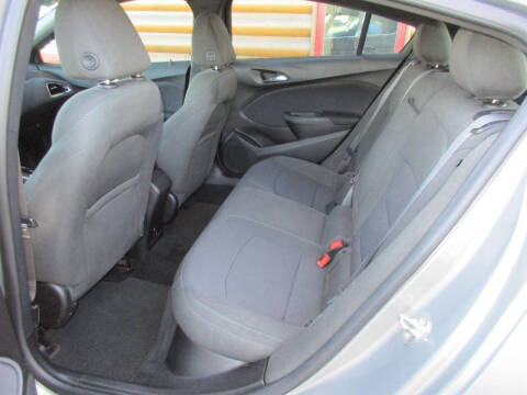 2017 Chevrolet Cruze LT Auto