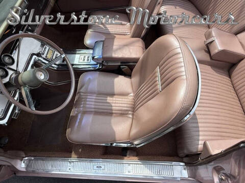 1964 Ford Thunderbird
