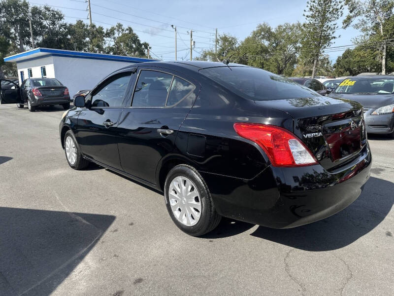 2014 Nissan Versa 1.6 S