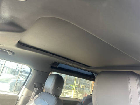 2022 Land Rover Defender 90 X-Dynamic S