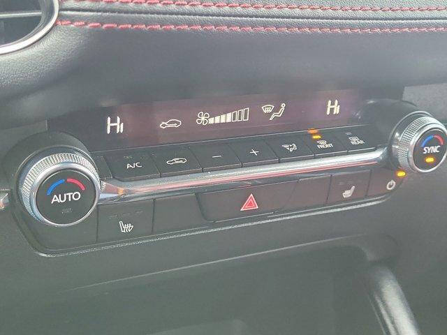 2025 Mazda Mazda3 Sedan 2.5 S Carbon Edition