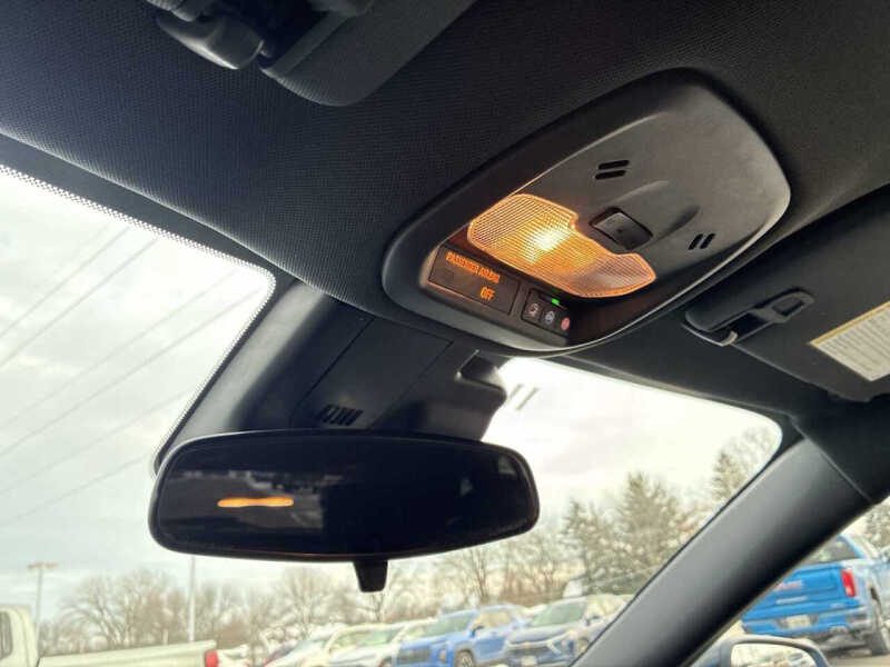 2024 Chevrolet Trax RS