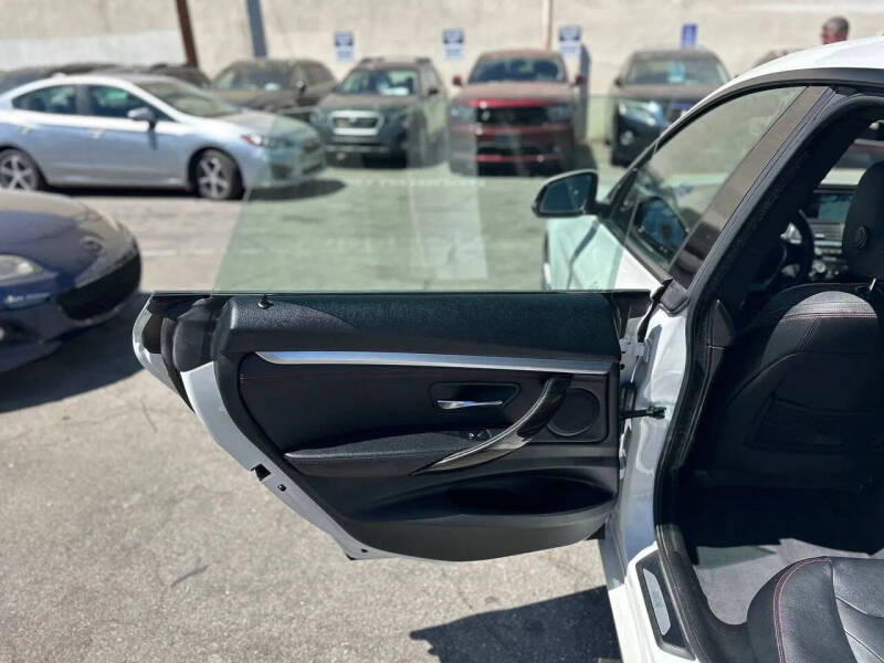 2016 BMW 3 Series 328i xDrive Gran Turismo