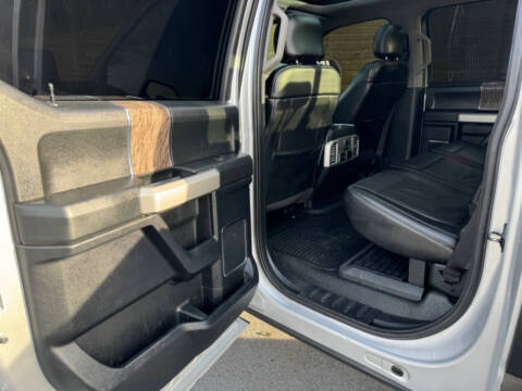 2017 Ford F-350 Super Duty Lariat