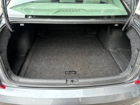 2016 Volkswagen Passat 1.8T S