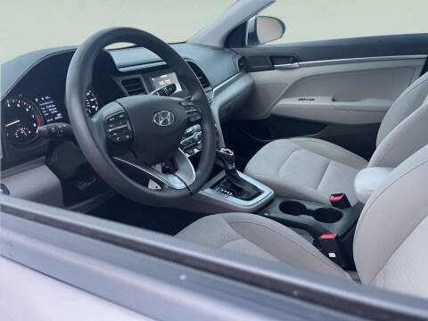 2020 Hyundai Elantra