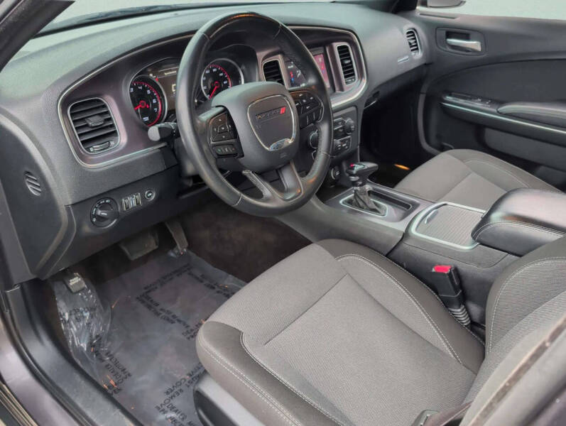 2018 Dodge Charger SXT