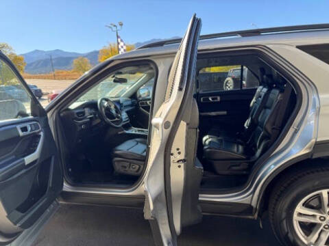 2023 Ford Explorer XLT