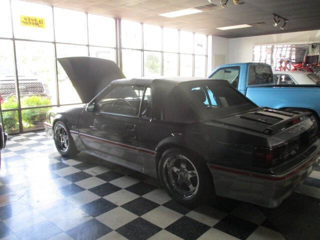 1987 Ford Mustang GT