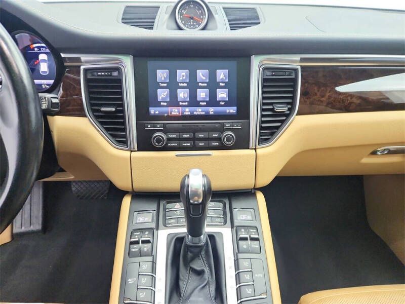 2017 Porsche Macan S