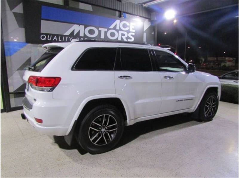 2019 Jeep Grand Cherokee Overland