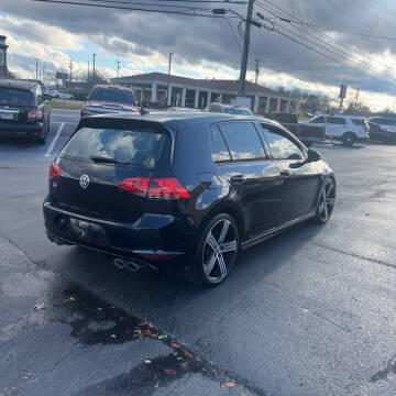 2016 Volkswagen Golf R 4Motion