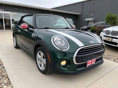 2017 MINI Convertible Cooper