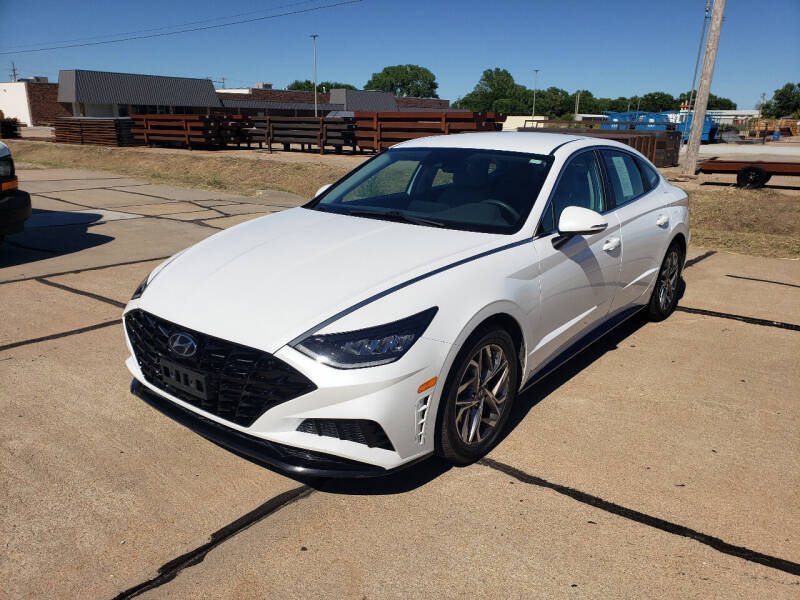 Used 2020 Hyundai Sonata SEL with VIN 5NPEL4JA6LH033944 for sale in Concordia, KS