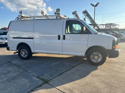 2014 Chevrolet Express 2500