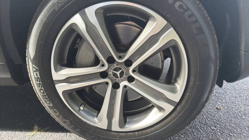 2019 Mercedes-Benz GLC GLC 300