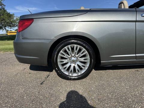 2011 Chrysler 200 Limited