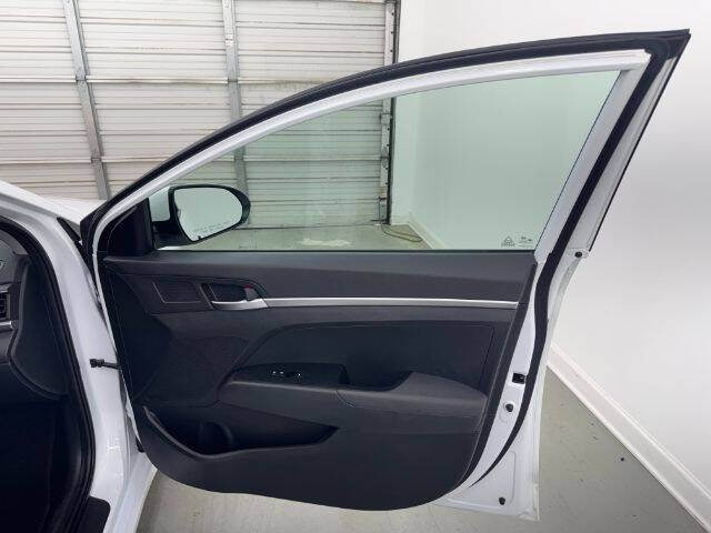 2019 Hyundai Elantra