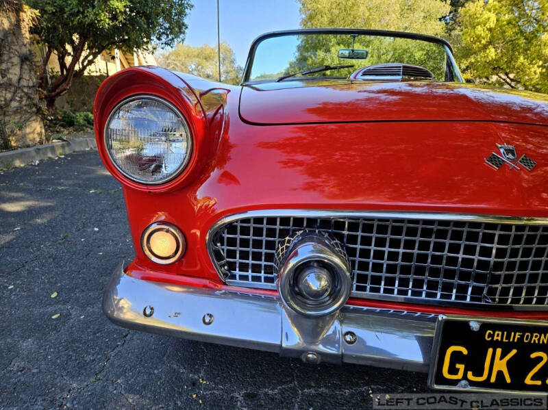 1955 Ford Thunderbird