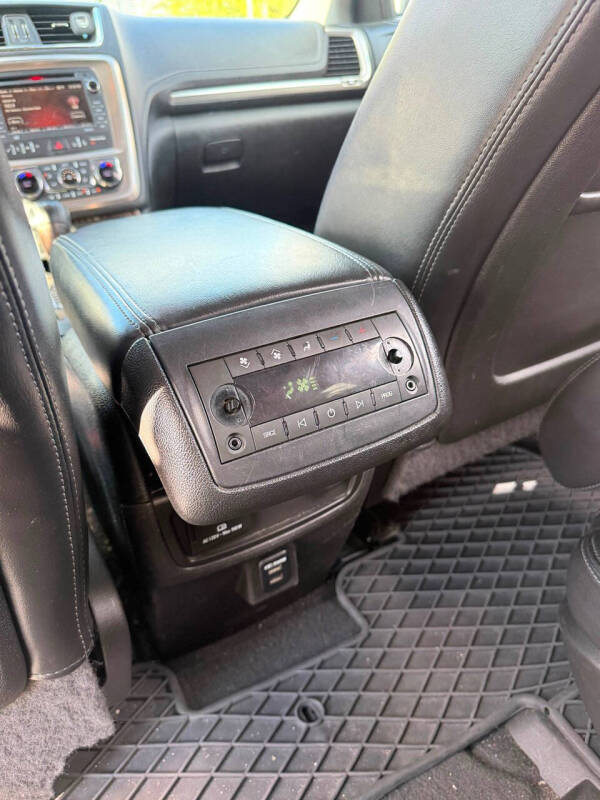 2014 GMC Acadia Denali