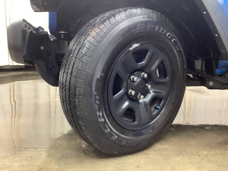 2023 Jeep Gladiator Sport