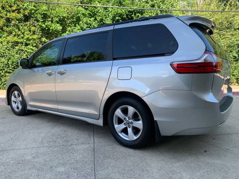2019 Toyota Sienna