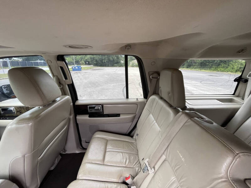 2016 Lincoln Navigator Select