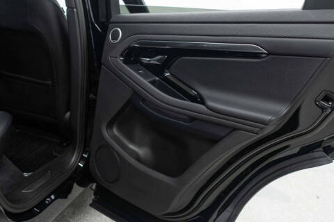 2023 Land Rover Range Rover Evoque P300 R-Dynamic HST